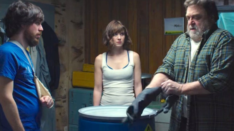 Michelle, Howard, and Emmett talk in "10 Cloverfield Lane" (2016)