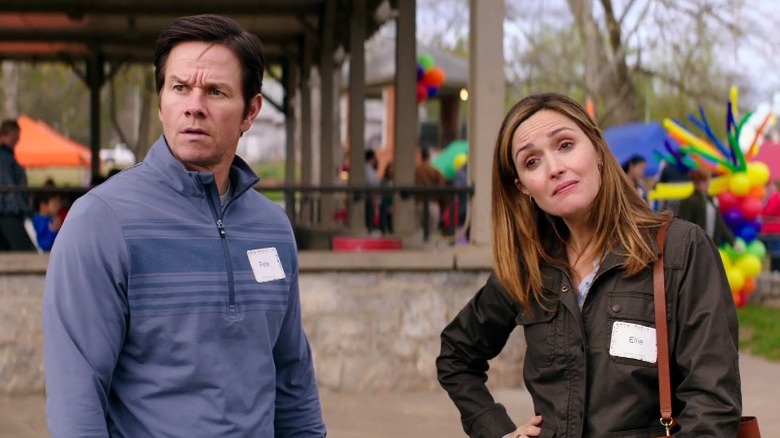 Mark Wahlberg and Rose Byrne look concerned