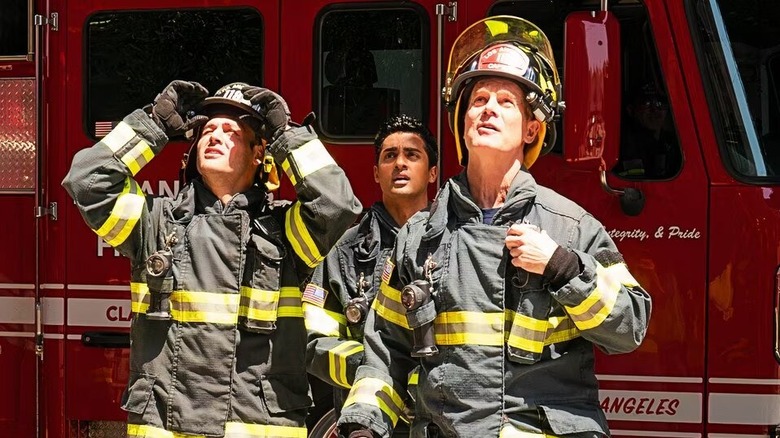 9-1-1 Season 8's Premiere Plot Is Getting A Lot Of Buzz (Literally) - Here's Why