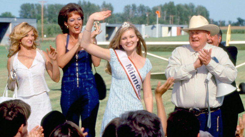 Amber Atkins wins a beauty pageant in "Drop Dead Gorgeous" (1999)