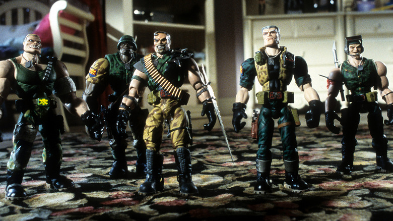 The Commandos gear up for battle in "Small Soldiers" (1998)