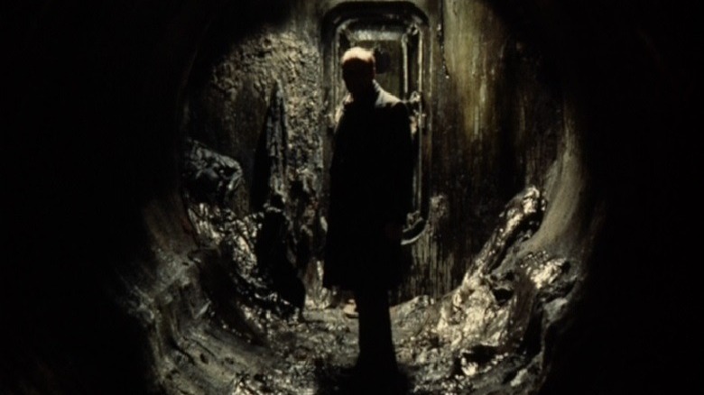 Man in tunnel in Stalker