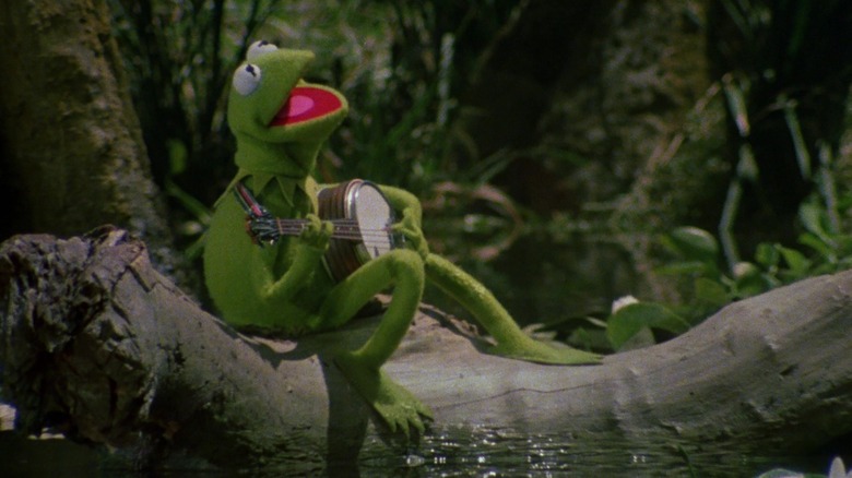 Kermit The Frog singing