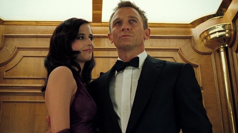 Daniel Craig and Eva Green in elevator