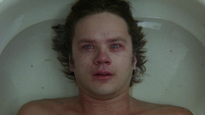 Tim Robbins shocked in bathtub