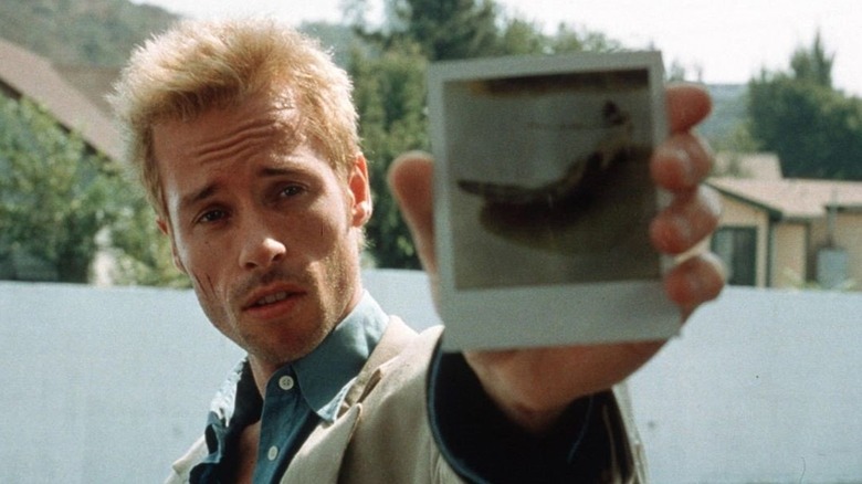 Guy Pearce in Memento