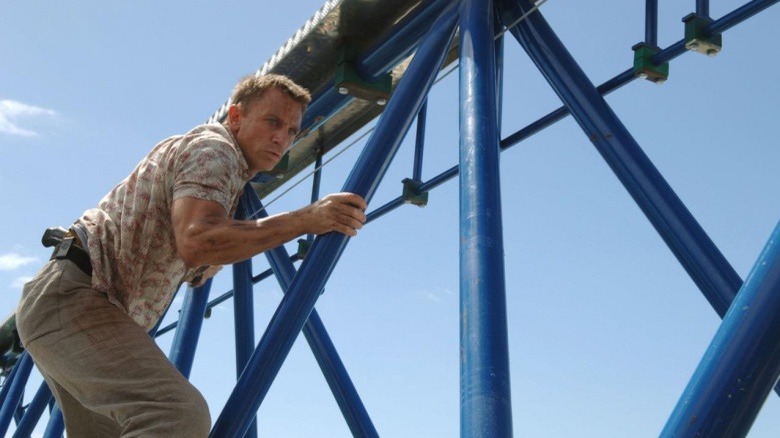 James Bond grabs scaffolding