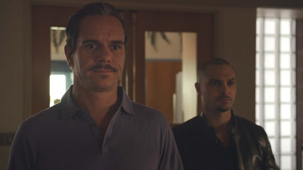 Tony Dalton and Michael Mando in Better Call Saul