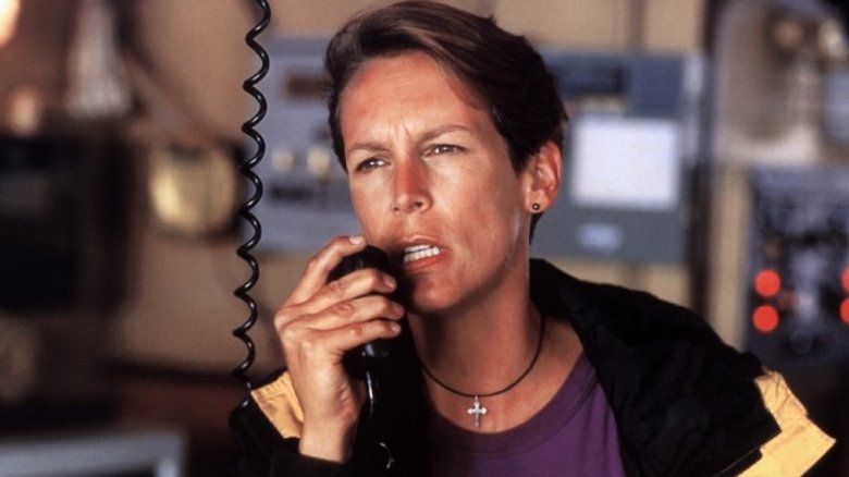 Jamie Lee Curtis in Virus