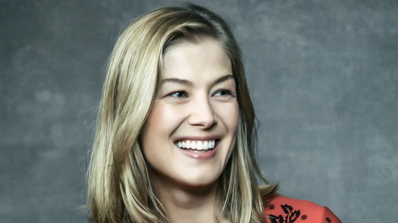 Rosamund Pike