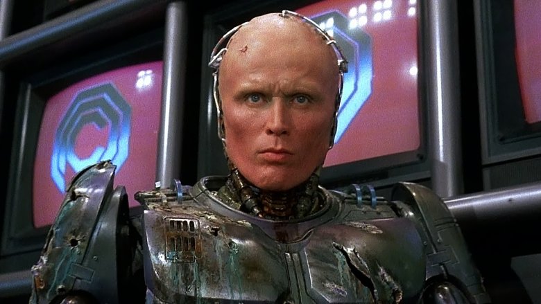 Peter Weller