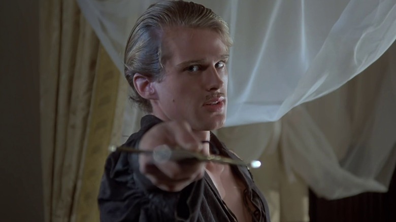 Cary Elwes holds sword