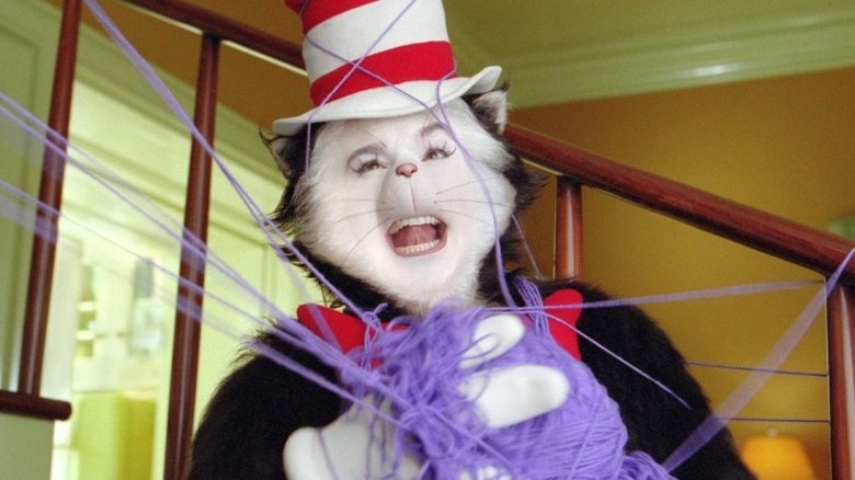 Mike Myers' Cat in the Hat playing with string