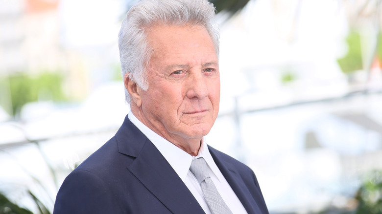 Dustin Hoffman wearing gray suit