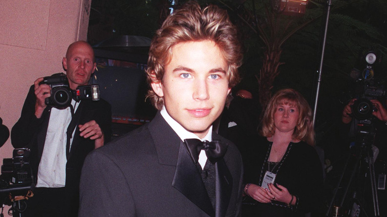 Jonathan Taylor Thomas at an Oscar party in 2000