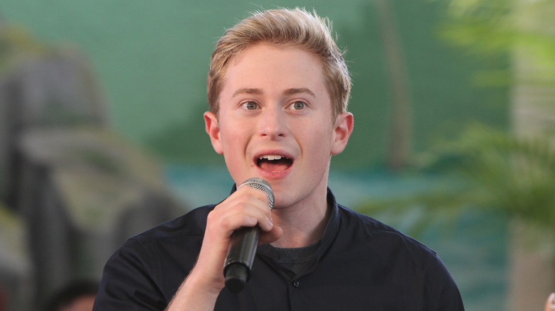 Reed Alexander speaking at a Food Network event in 2015