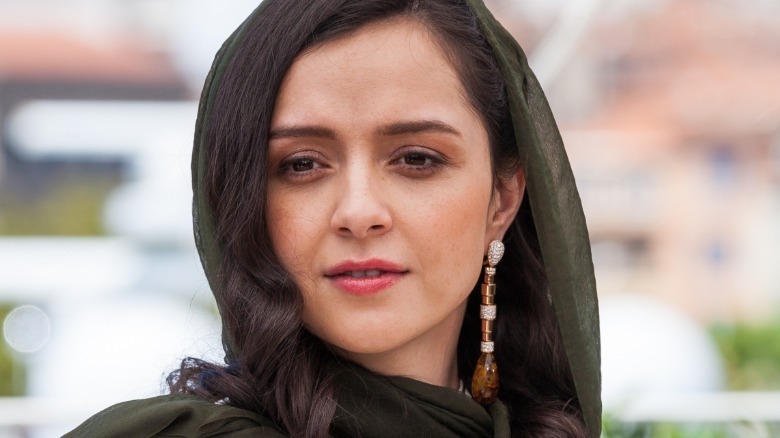 Taraneh Alidoosti in a headscarf