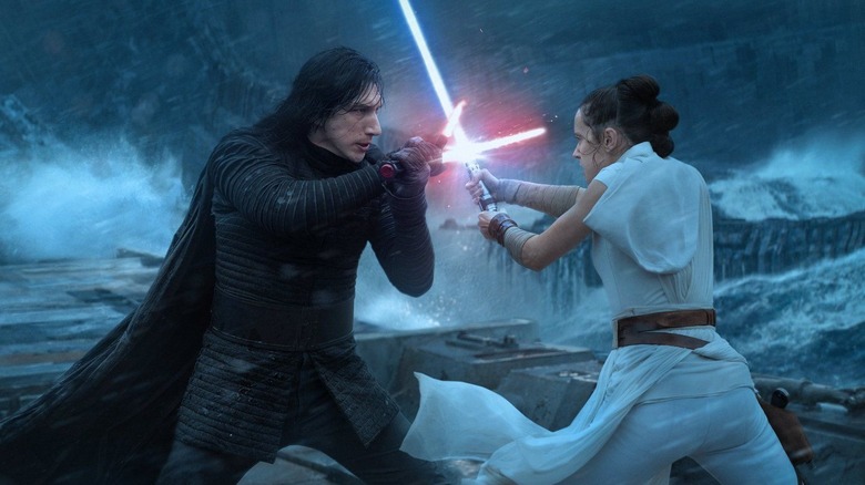 Kylo Ren and Rey dueling