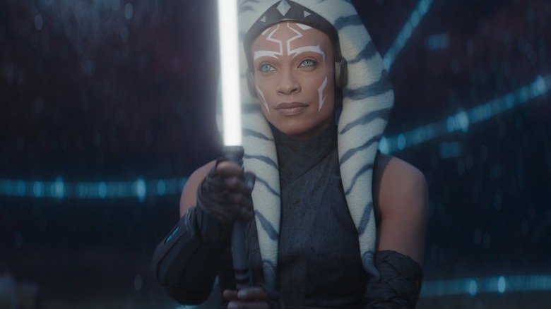 Ahsoka wielding her lightsaber