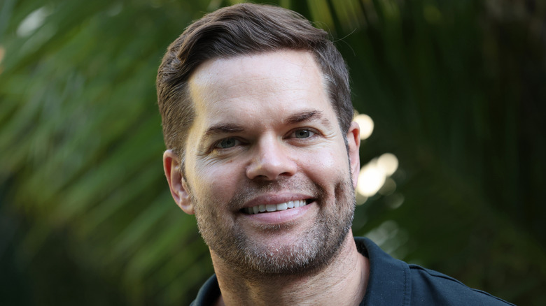 Wes Chatham green background