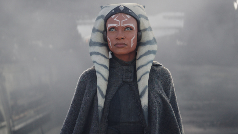 Ahsoka Torso in Gray Cloak