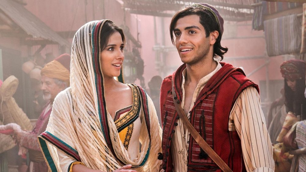 Naomi Scott and Mena Massoud in Aladdin (2019)