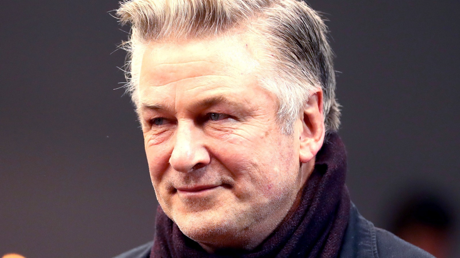 alec-baldwin-calls-for-on-set-police-officers-to-ensure-firearm-safety