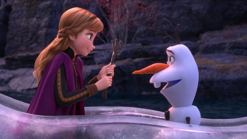 Anna and Olaf in Frozen II