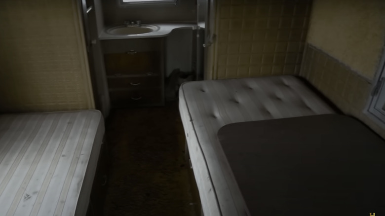 Hanomag RV interior