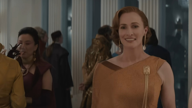 Mon Mothma smiling