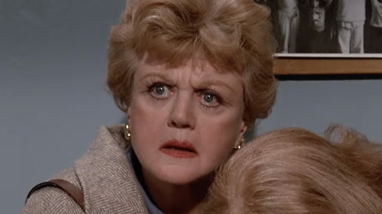 Jessica Fletcher comforting woman 