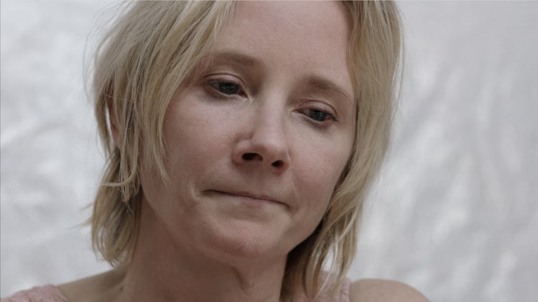 Anne Heche grimaces in Catfight