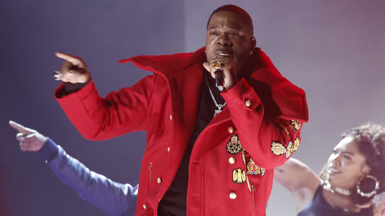 Busta Rhymes performing at Grammys