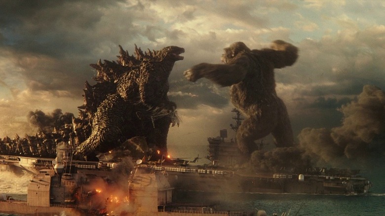 Godzilla fights Kong