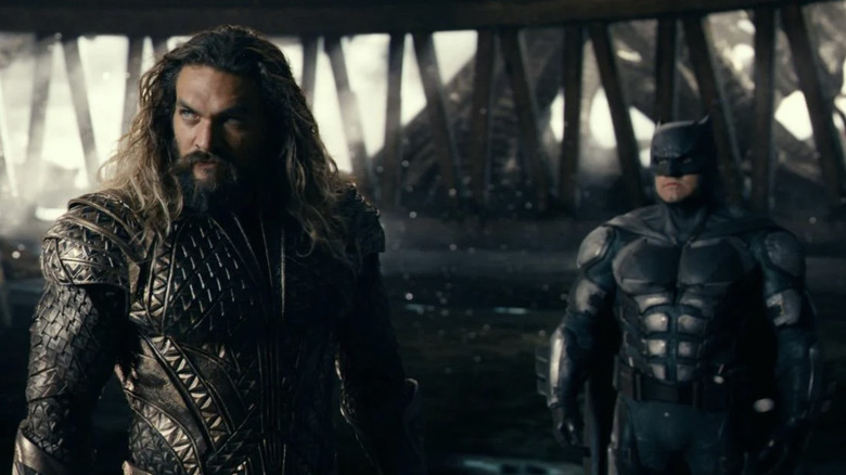 Aquaman and Batman battle Steppenwolf