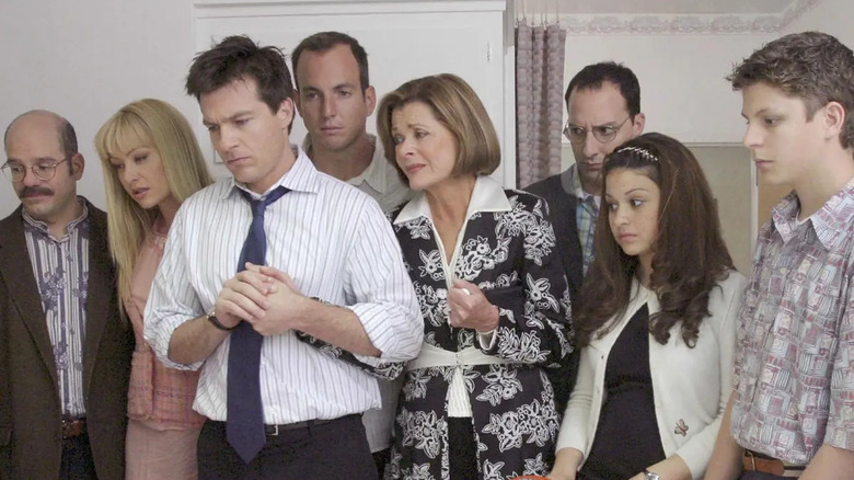 The Bluth family looking down