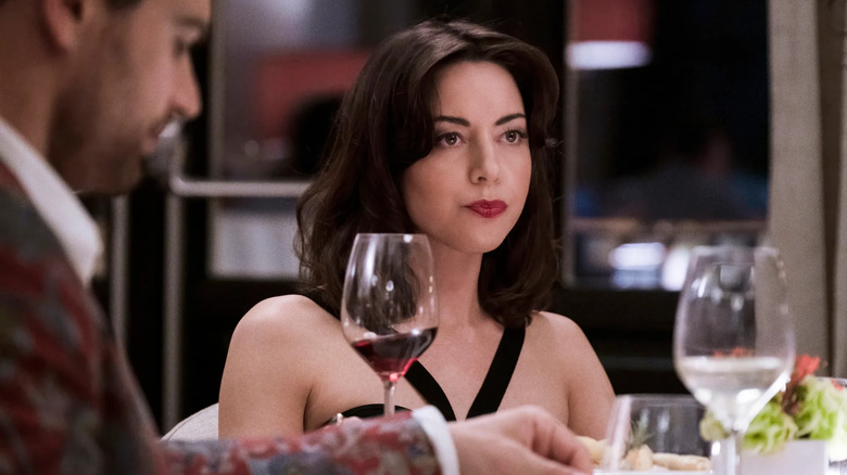 Aubrey Plaza as Harper on The White Lotus