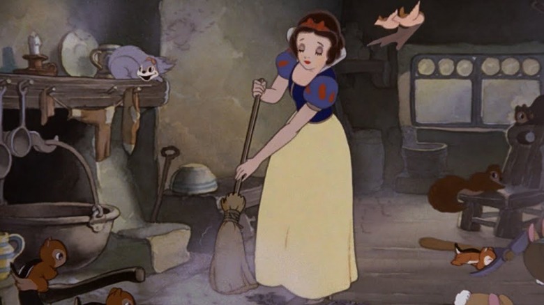 Snow White cleaning with animals