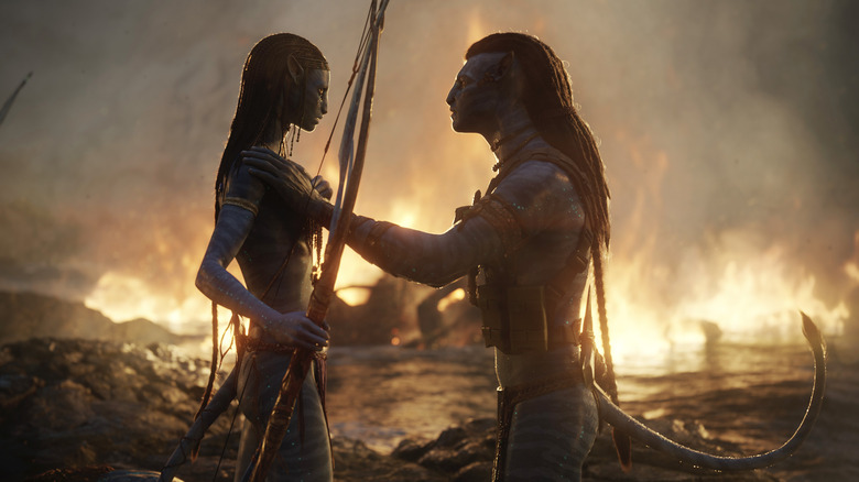 Jake Sully comforting Neytiri 