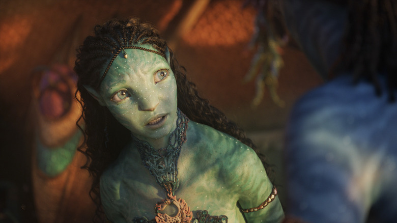 Reef tribe Na'vi grimaced expression