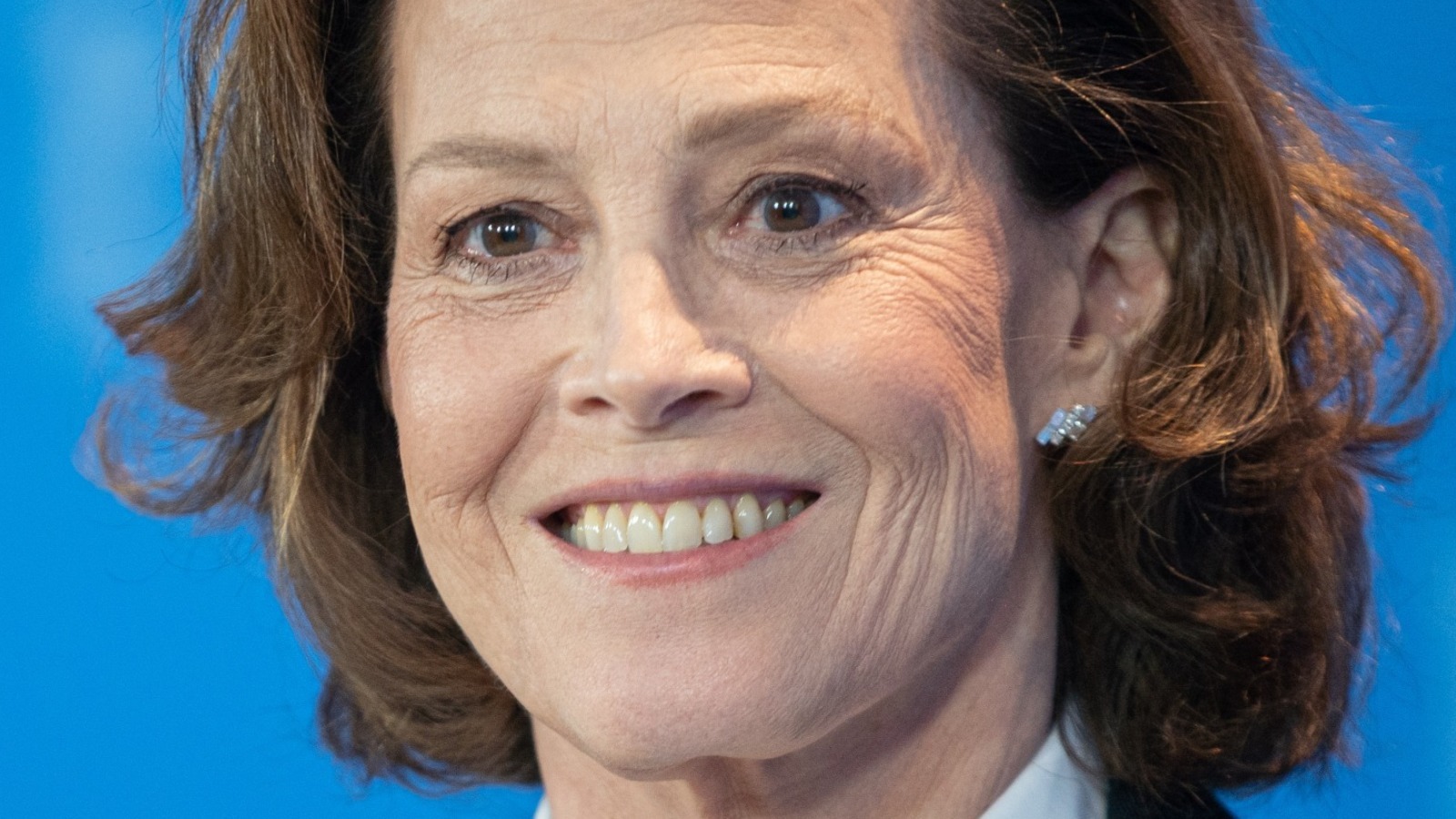 Sigourney Weaver says she 'brought some awkwardness' to play 14-year-old  girl in Avatar 2