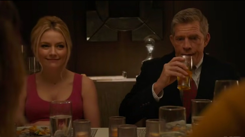 Becki Newton and Thomas Haden Church at a dinner party in "Divorce"