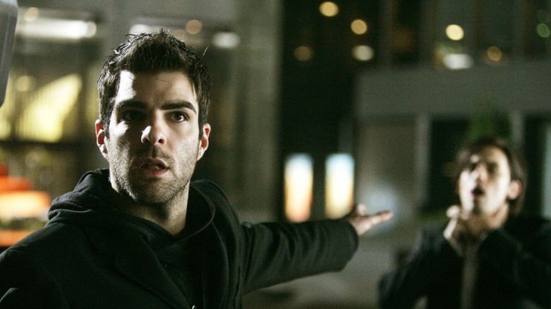 Sylar choking Peter