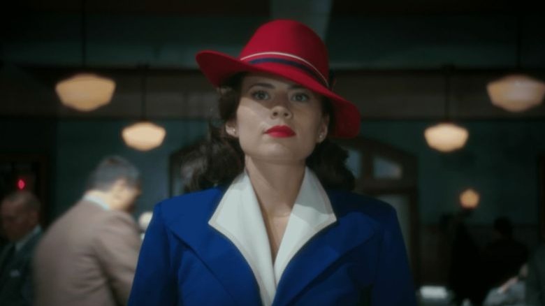 Agent Carter walking