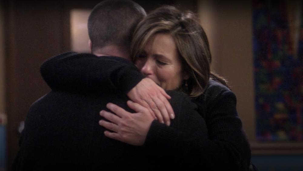 Olivia and Elliot hugging