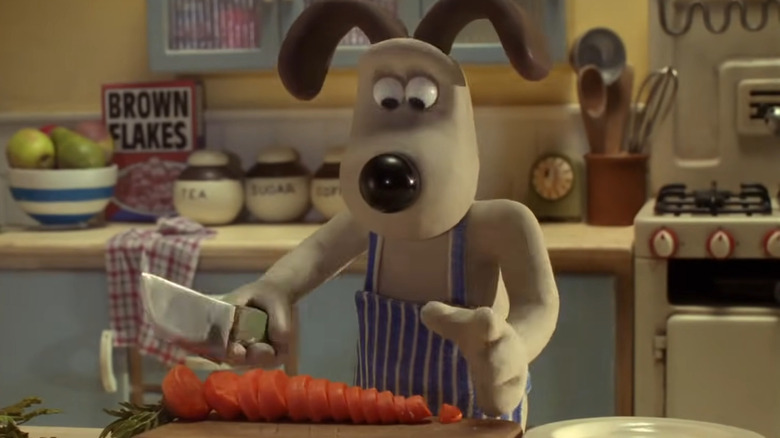 Gromit slicing carrots
