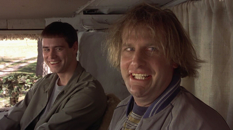 Jim Carrey and Jeff Daniels smiling