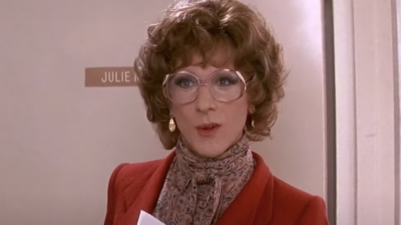 Dustin Hoffman dressed as Tootsie