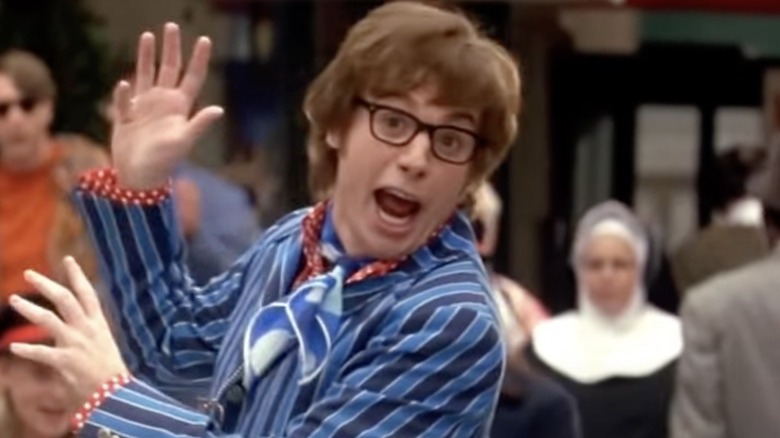 Austin Powers dancing