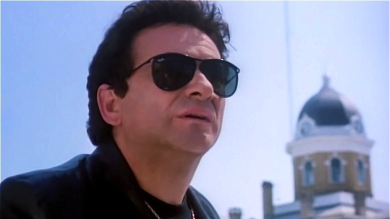 Joe Pesci wearing shades